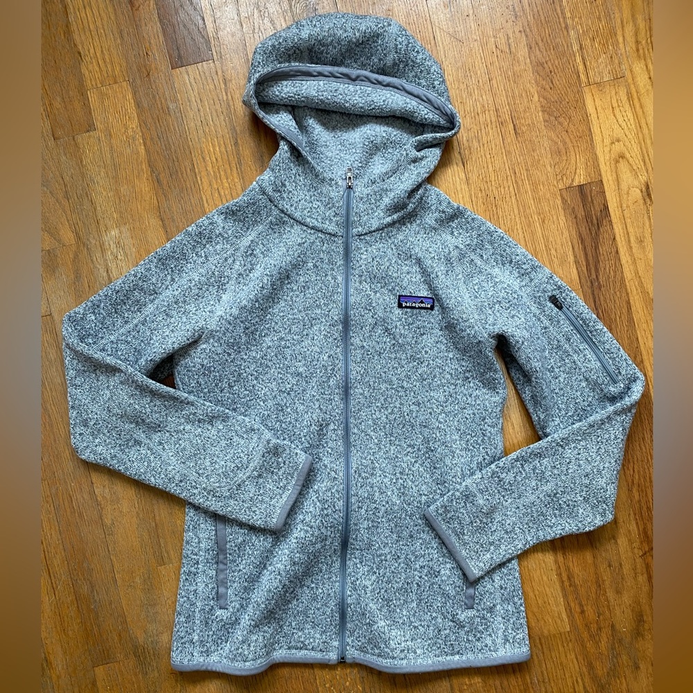 Patagonia Fleece Sweater Hoodie — Women’s M gray